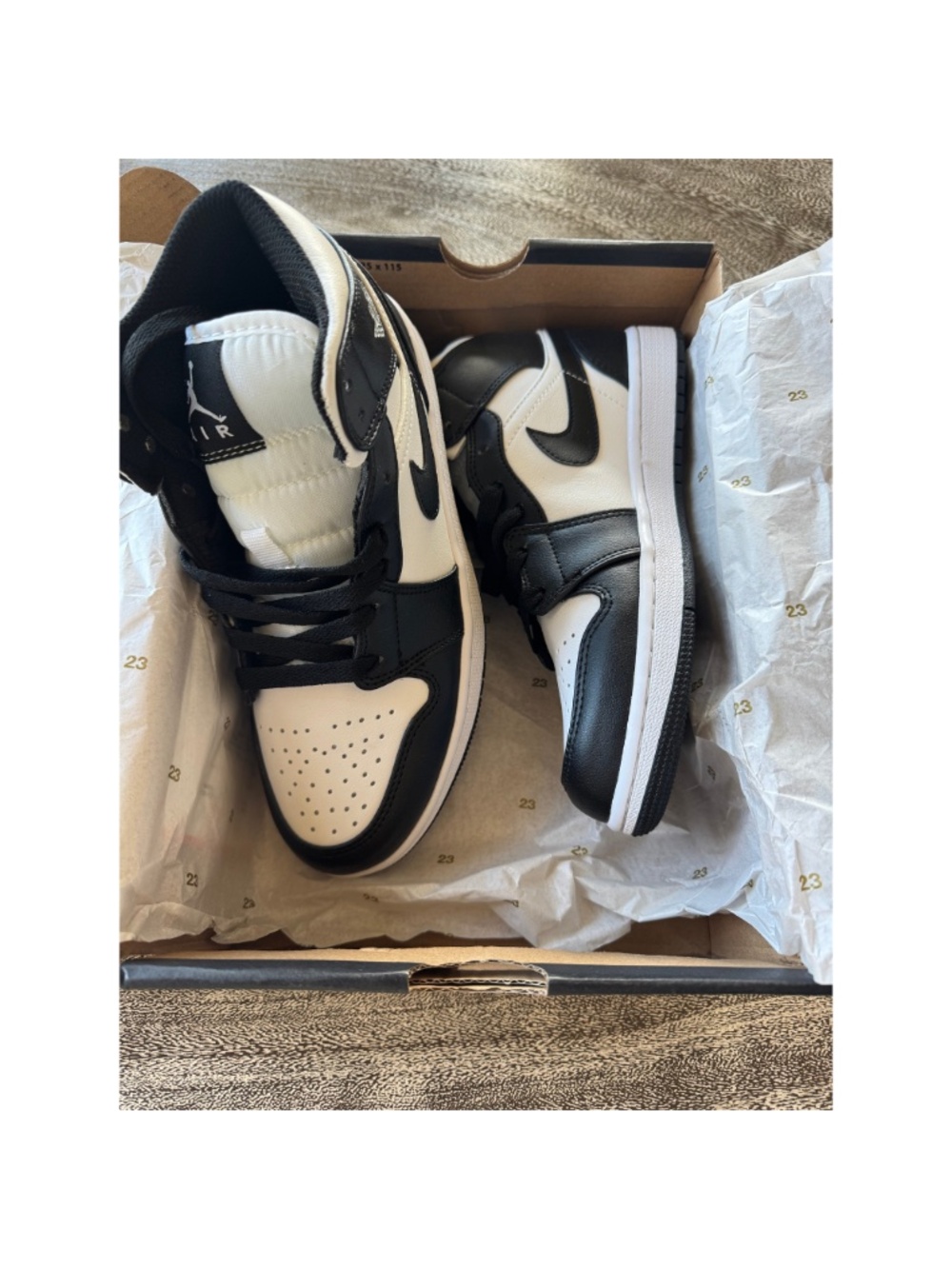 AIR JORDAN 1 MID PANDA - Picture 6 of 6
